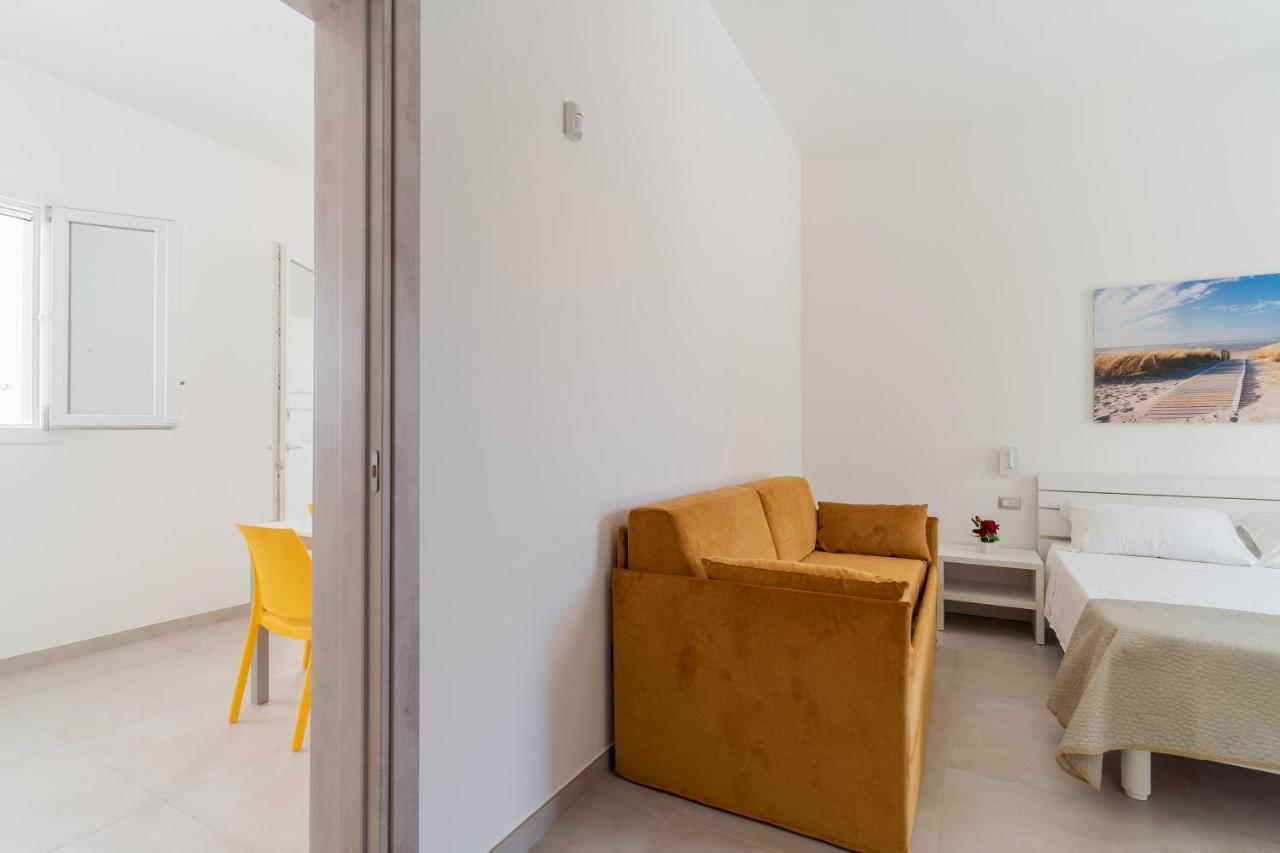 Residence Jolly Mare Torre Lapillo Zewnętrze zdjęcie